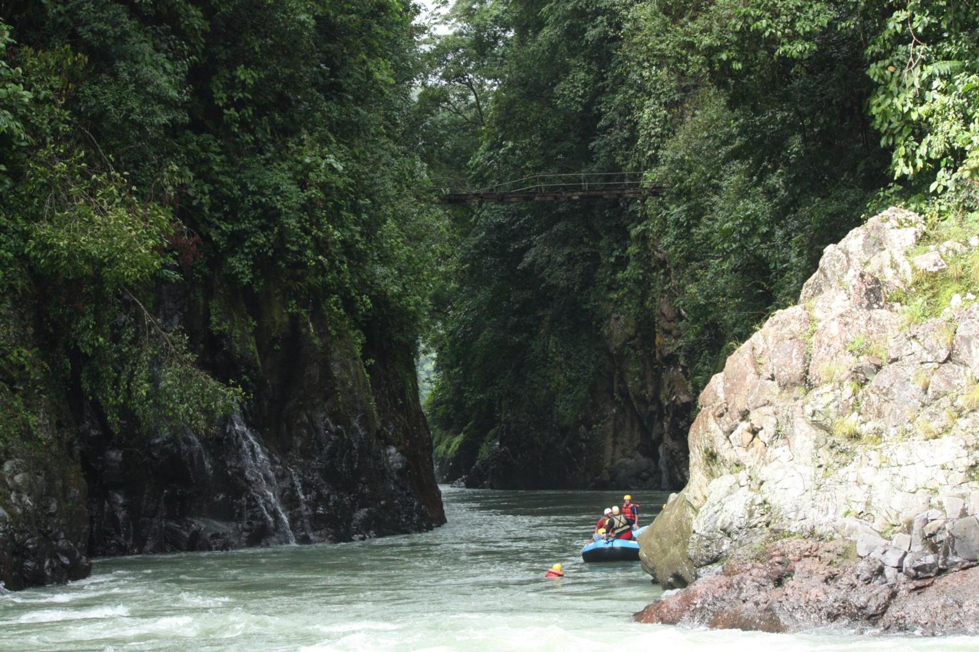 Pacuare River Lodge Bajo Tigre Eksteriør billede