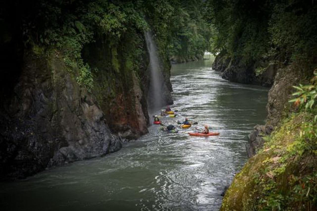 Pacuare River Lodge Bajo Tigre Eksteriør billede
